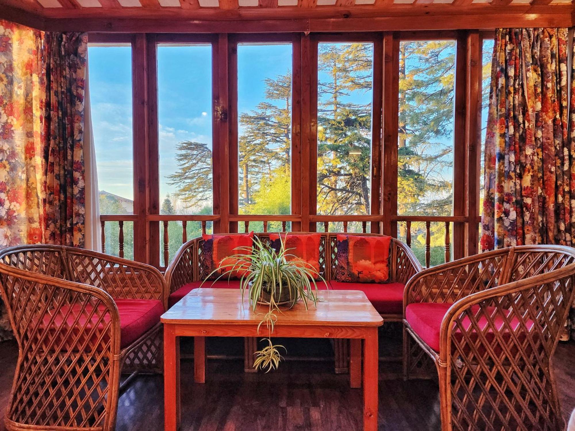 Hotel Pineview Shimla Extérieur photo