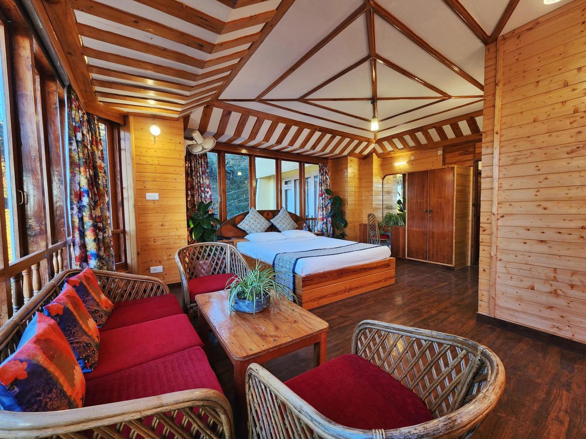 Hotel Pineview Shimla Extérieur photo